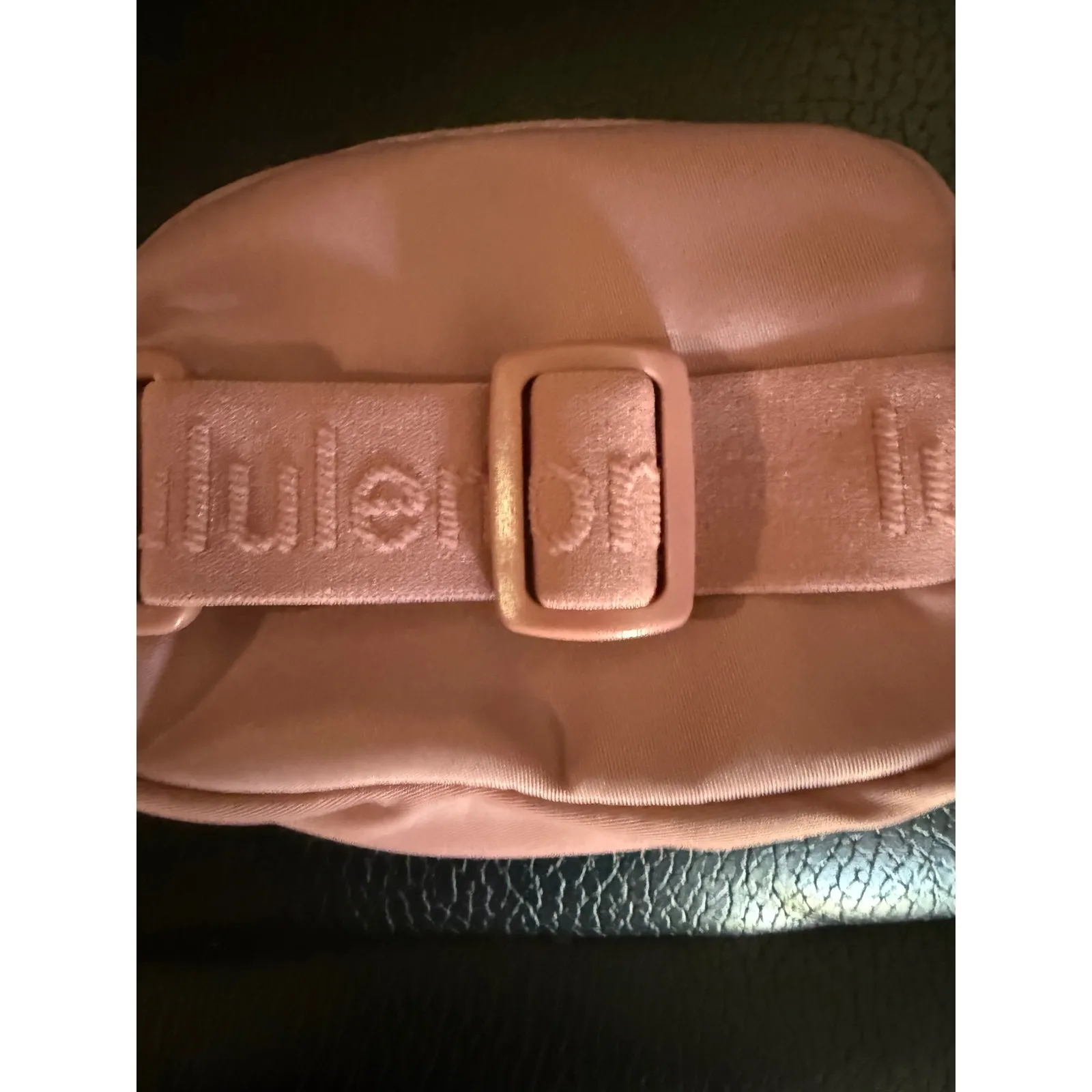Lululemon Pink‎ Belt Bag Everywhere Mini Pouch Key Chain Coin Purse - Image 5