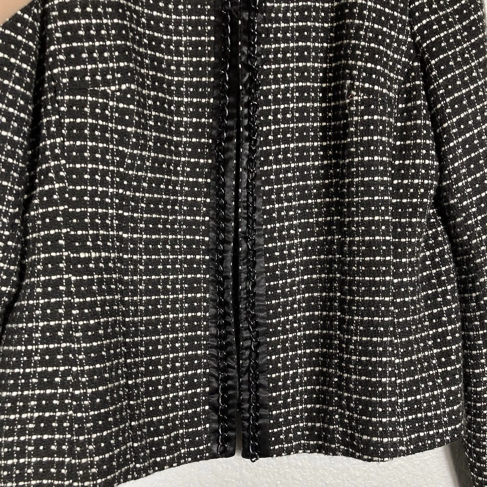 Tweed Blazer Jacket Size 10 Womens Black Chain Trim Career Office Boardroom Boss - Image 3