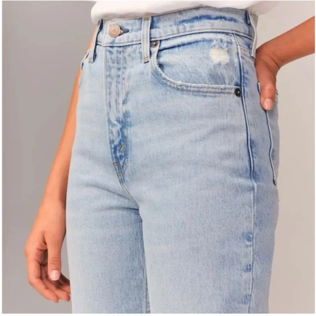 Abercrombie & Fitch The '90s Straight Ultra High Rise Jeans 10/30L - Image 3