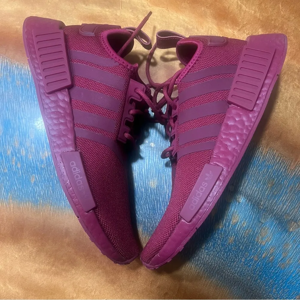adidas NMD_R1 Triple Maroon Dark Red Running Trainers Shoes Women size 7.5 - Image 2