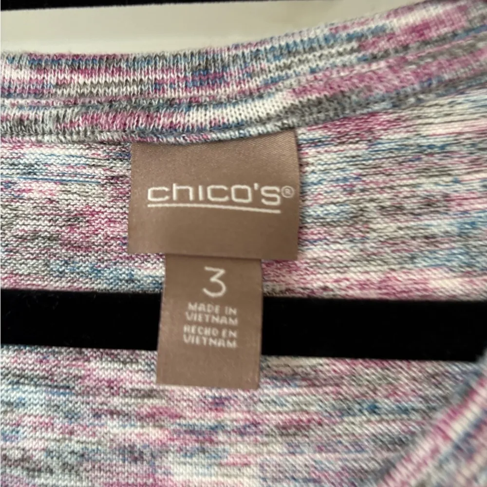 Chico’s Grey/Purple Lightweight V-Neck Pullover  Sweater Size 3 (XL) - Image 2