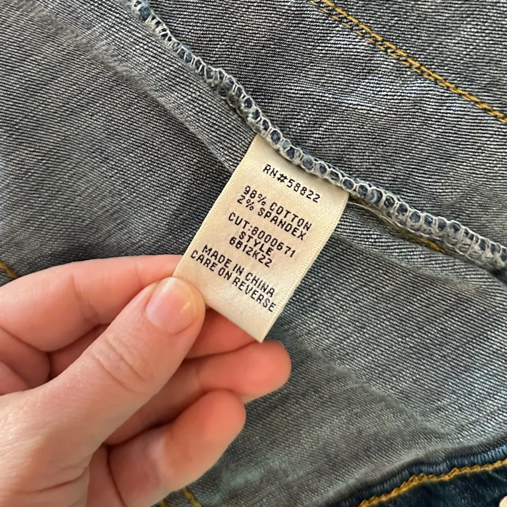 NWOT Sophie Max Embroidered Denim Jacket - Image 6