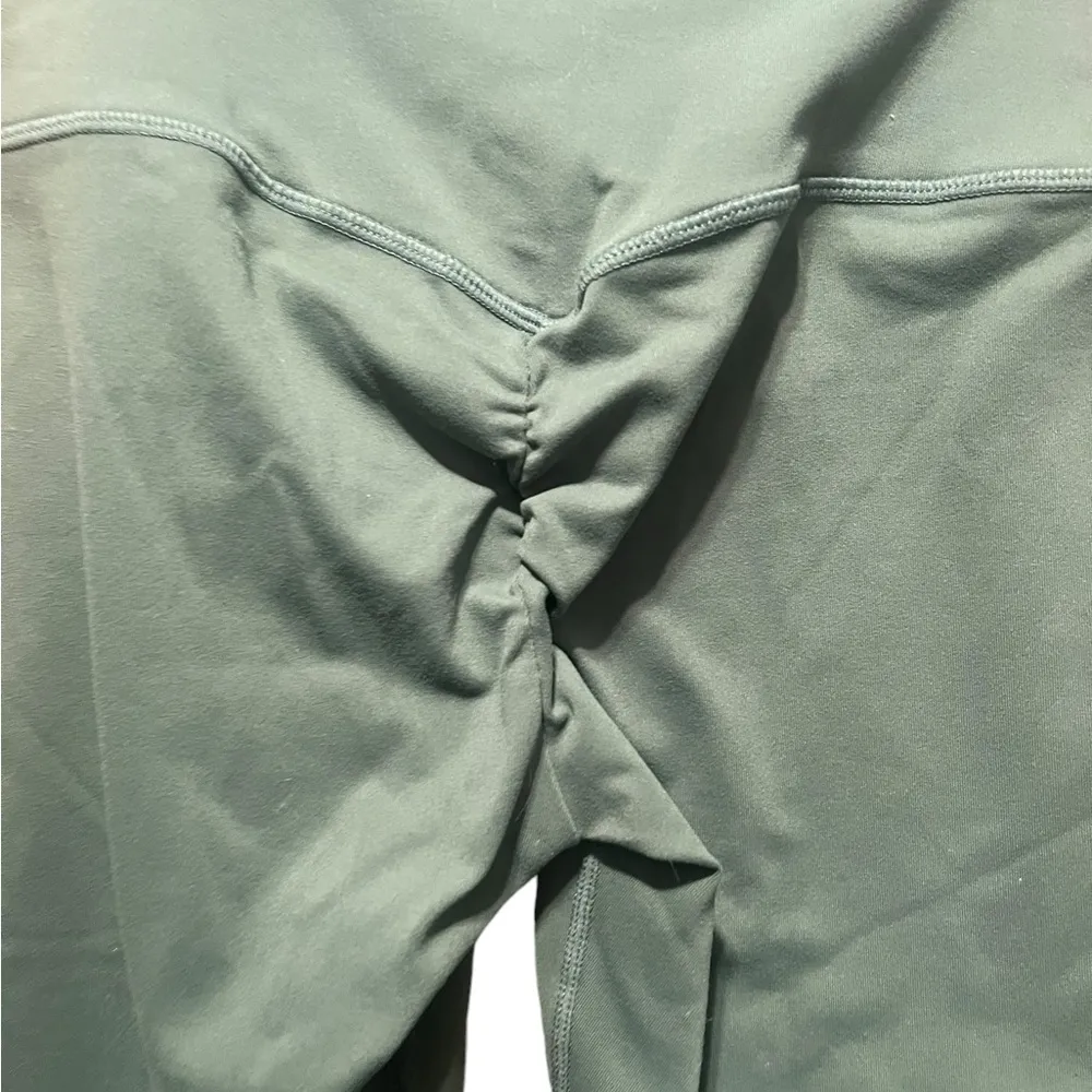 Born Primitive Lift Yourself Up Scrunch Bum Green Legging - Image 10