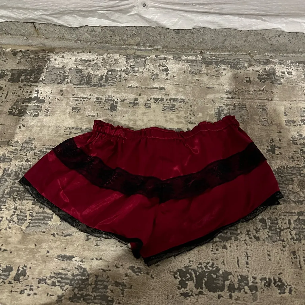 Flora Nikrooz Red Satin Lace Shorts Size Small - Image 4