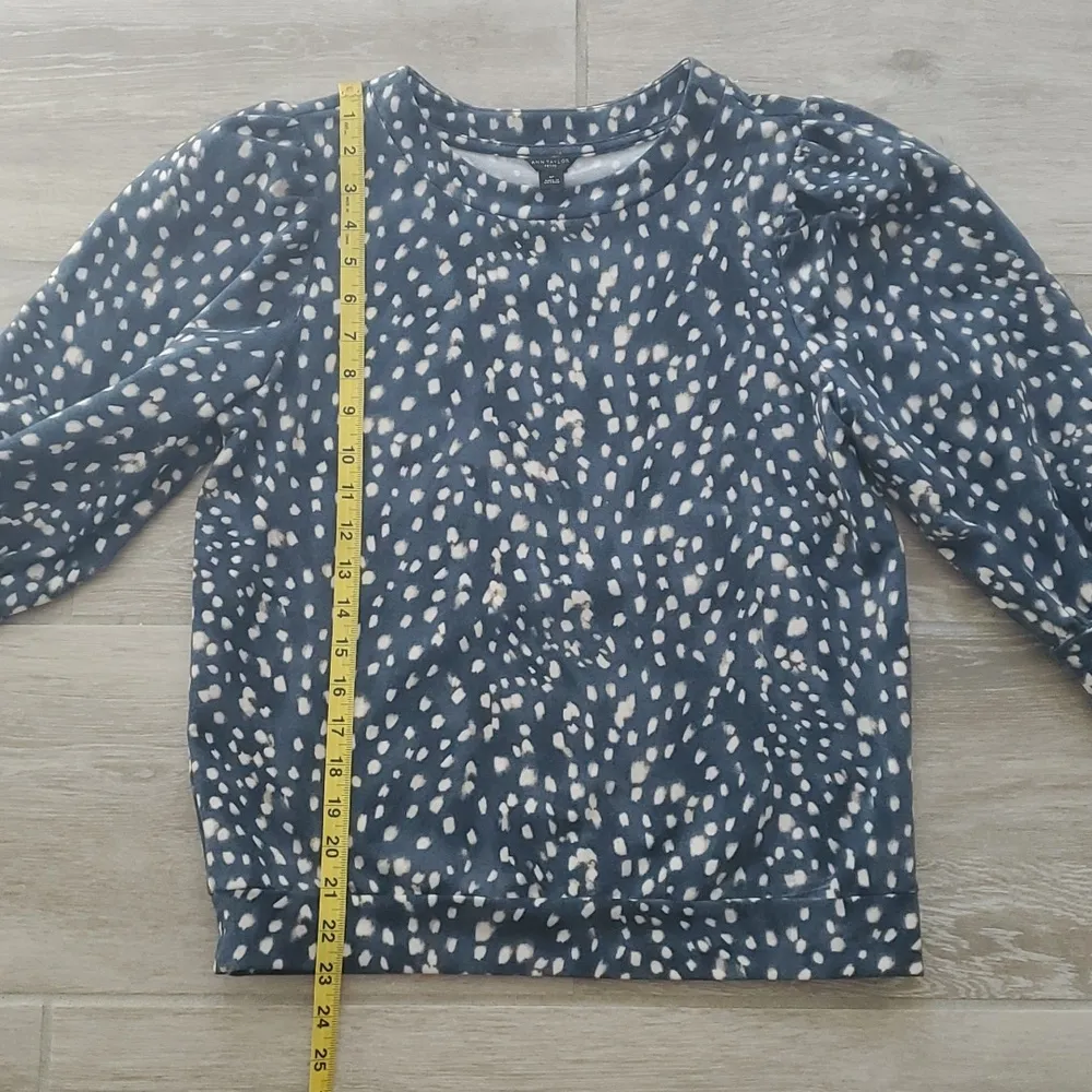 Ann Taylor Puffed Sleeve 3/4 Sleeve Sweatshirt Top - Image 7