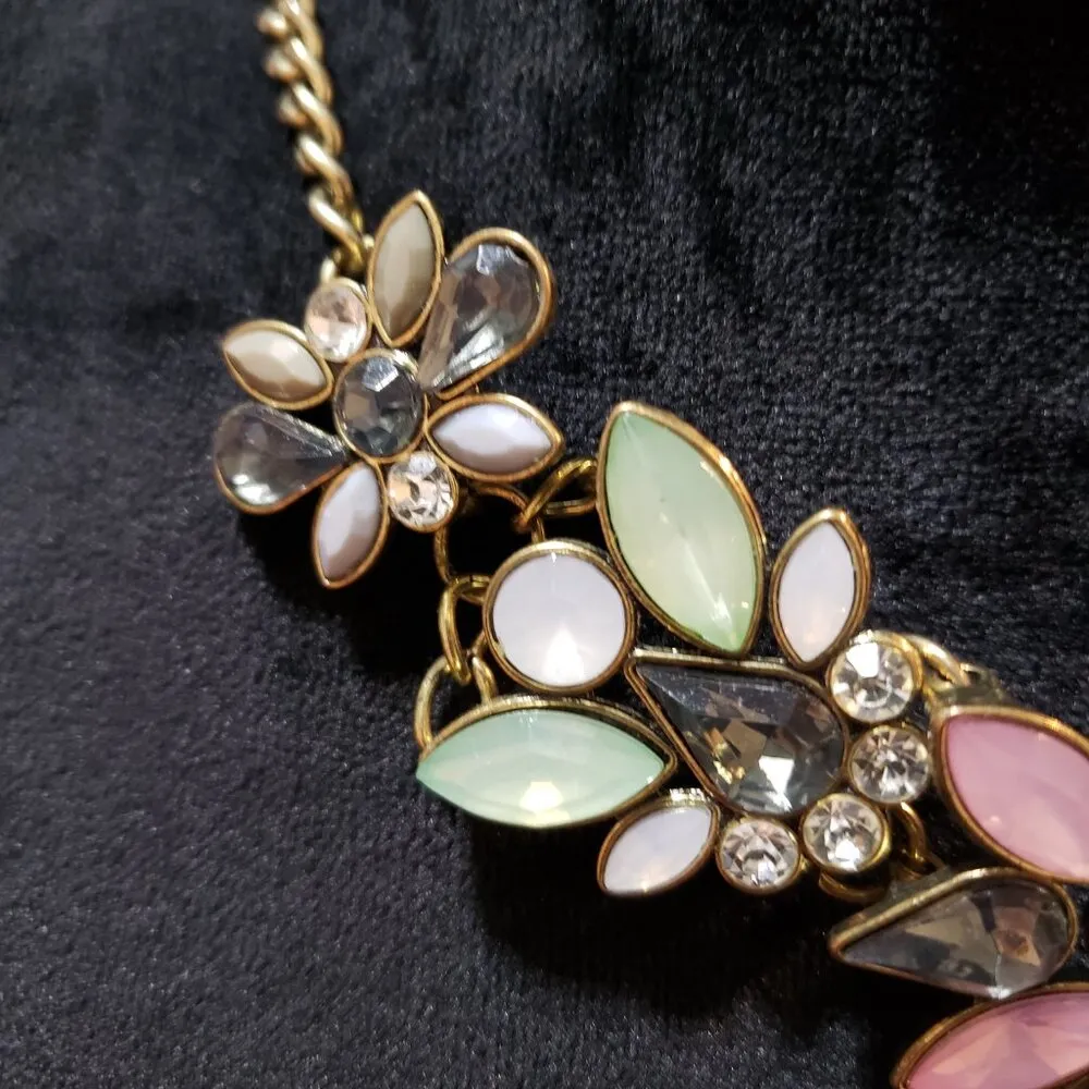 Trendy Womens Crystal Flower Necklace Bib Choker Chunky Statement Chain Jewelry - Image 5