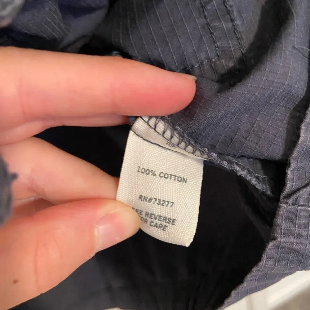 EUC | Mudd women’s dark blue cargo zipper vest‎ — medium - Image 4