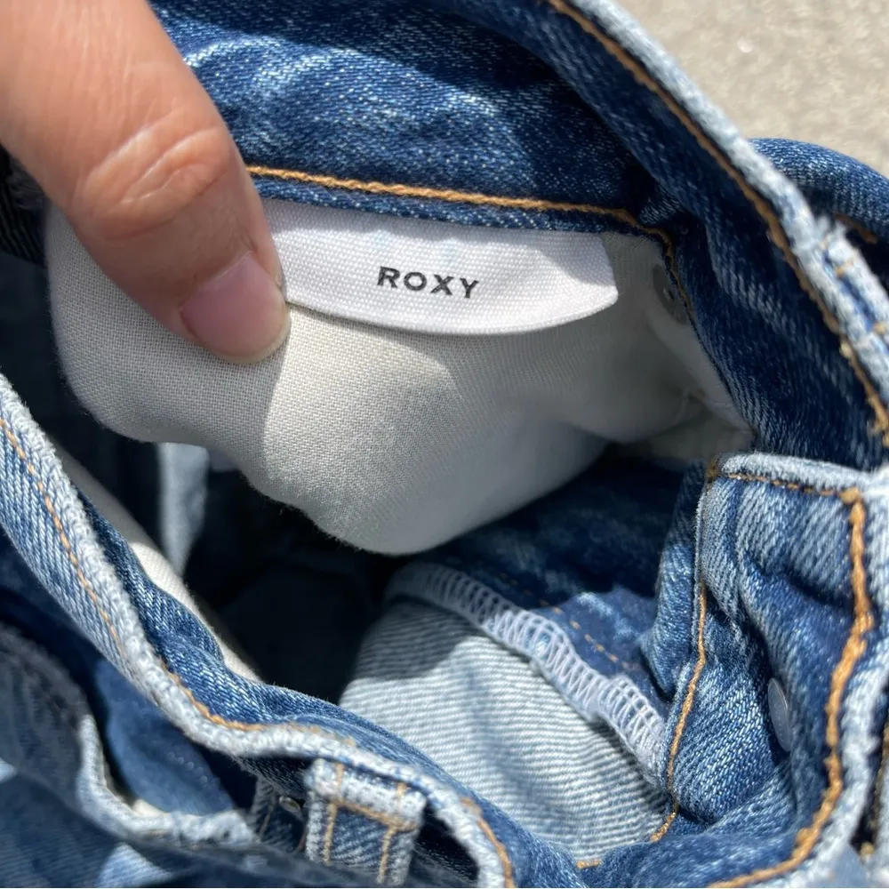 SLVRLAKE Roxy After The Storm Slim Straight Leg Jeans size 26 - Image 9