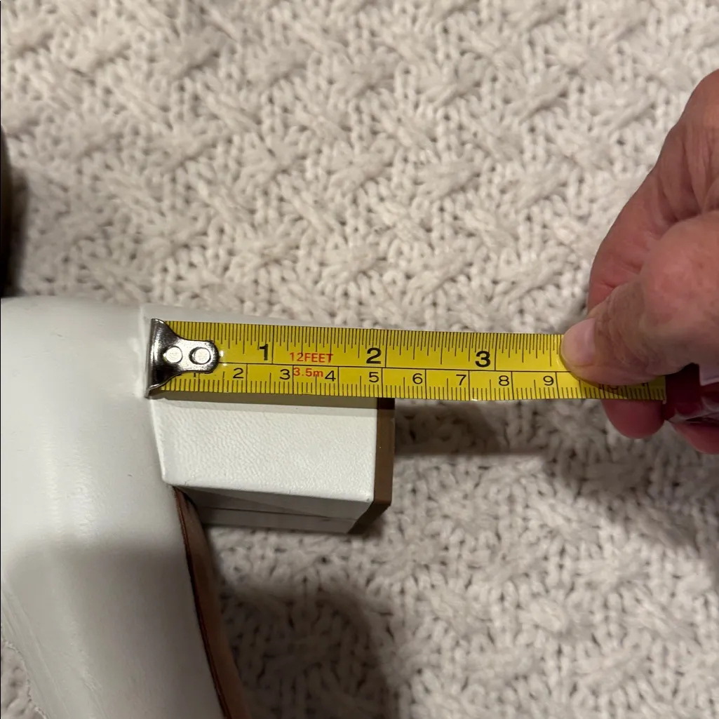 CHLOE WOMENS Scalloped Lauren Heels White Leather Pumps 41 Size 10 - Image 4