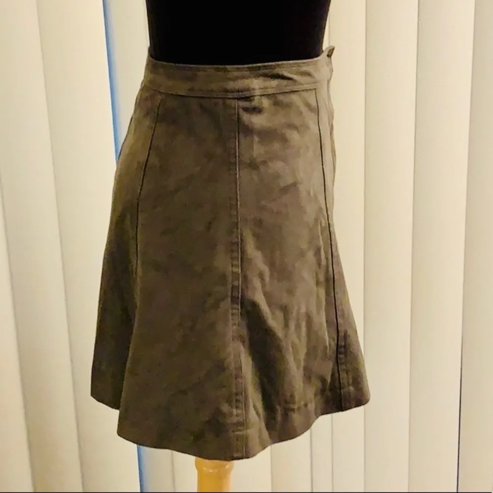 Abercrombie & Fitch green faux suede A-line skirt. - Image 2