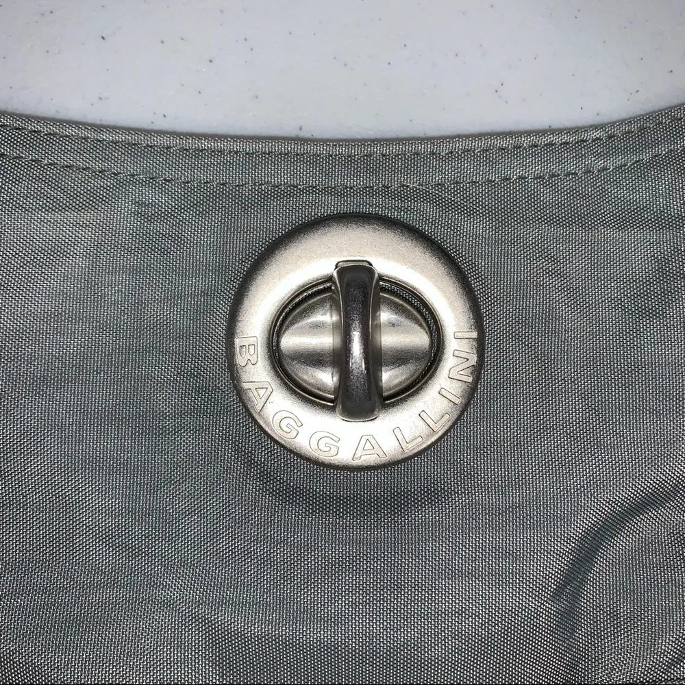 Baggallini Gray Nylon Travel Tote - Image 4