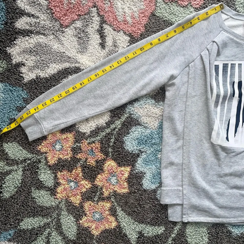 Karl Lagerfeld Crewneck gray sweatshirt size small - Image 4