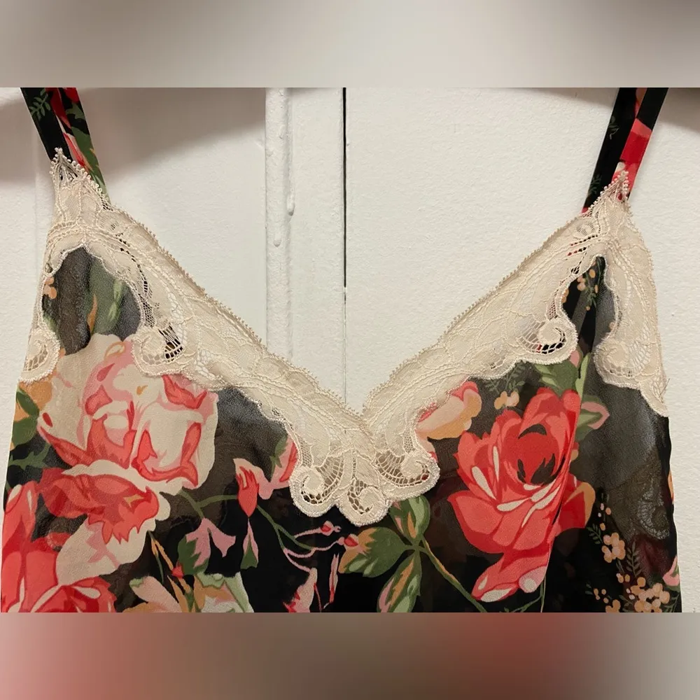Vintage Rose Floral Printed Lace Trimmed Detailed Top Cami Slip Small Red - Image 4