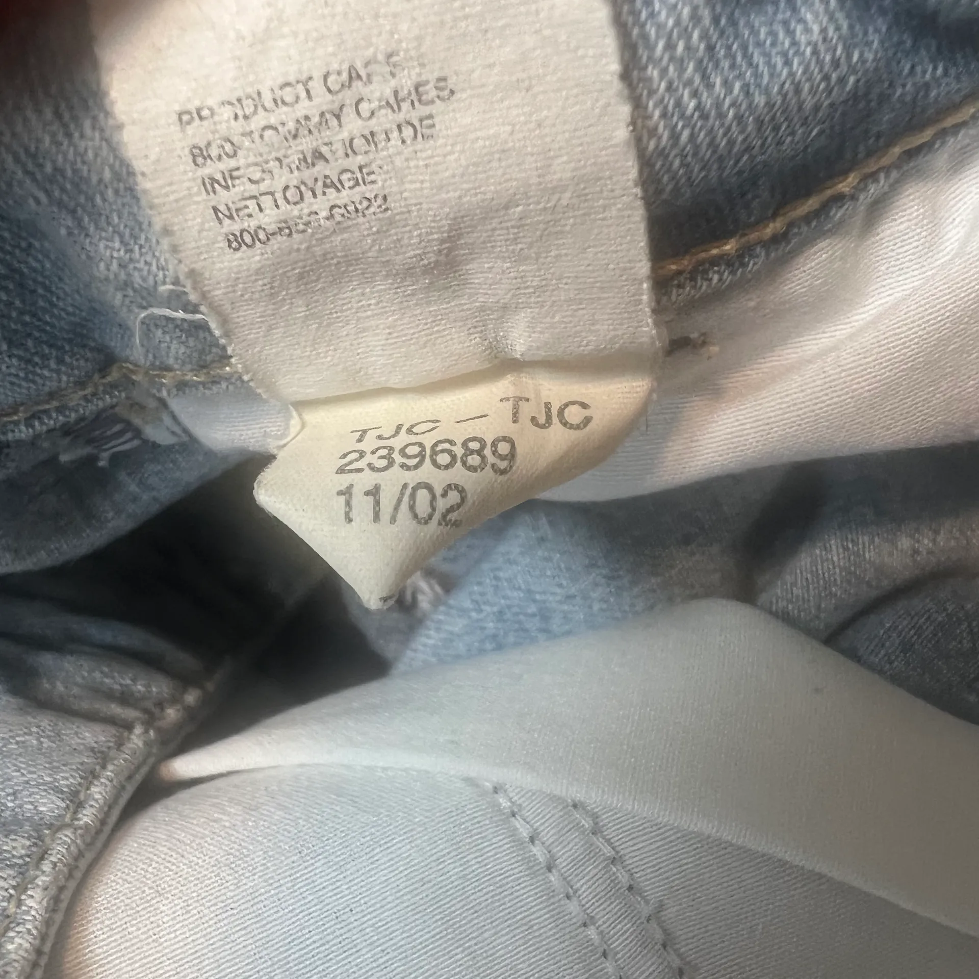 Vintage  Cargo Crop Denim Light Wash Jeans - Image 8