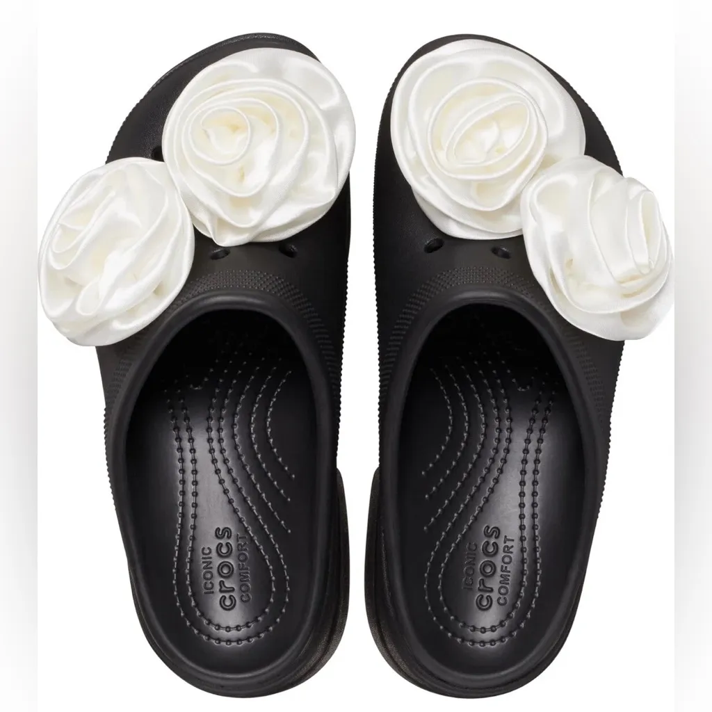 NWT Crocs Siren Rosette Platform Clog Black w/ White Satin Roses Heels W 11 - Image 3