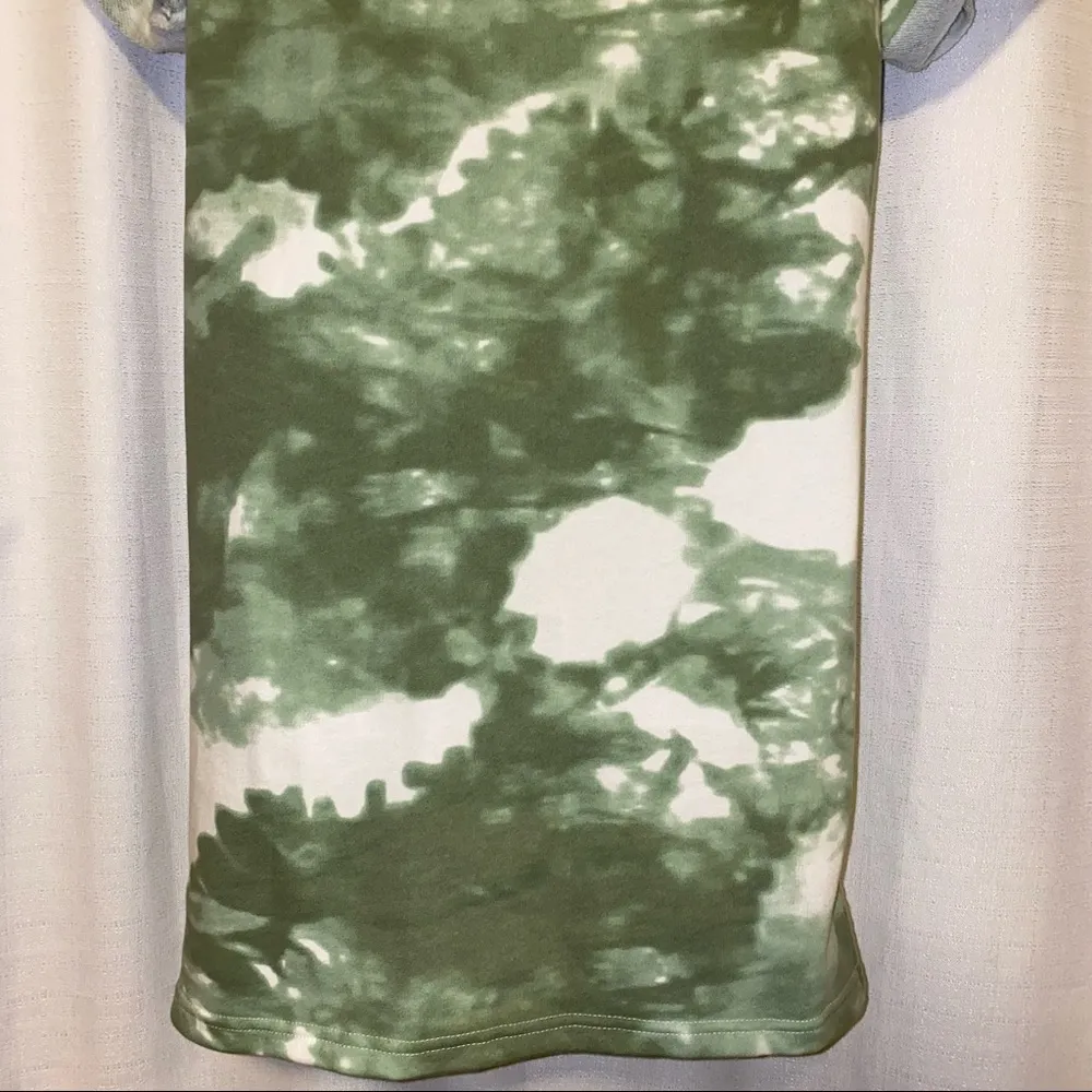 True Religion Tie Dye t-shirt  Dress Desert Pine 🆕 size  XS - Image 6