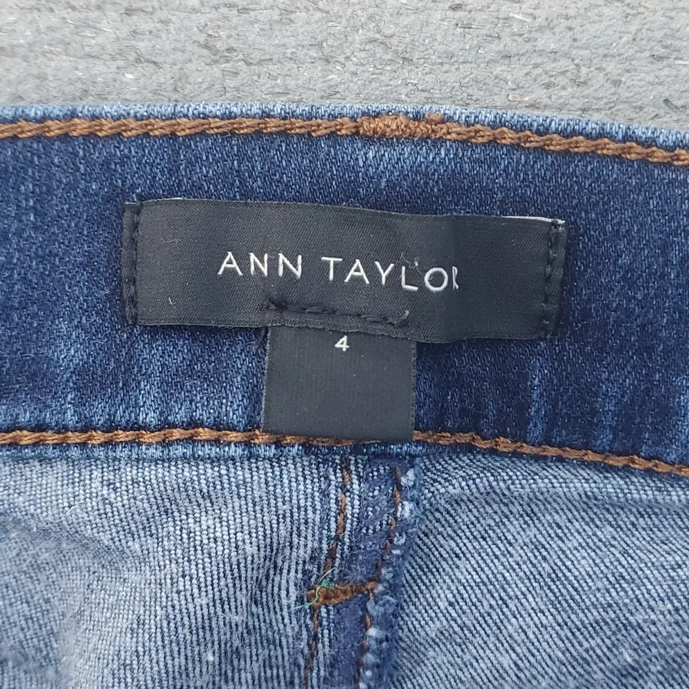 Ann Taylor The Skinny Darkswash Skinny Fit Jeans - Image 4