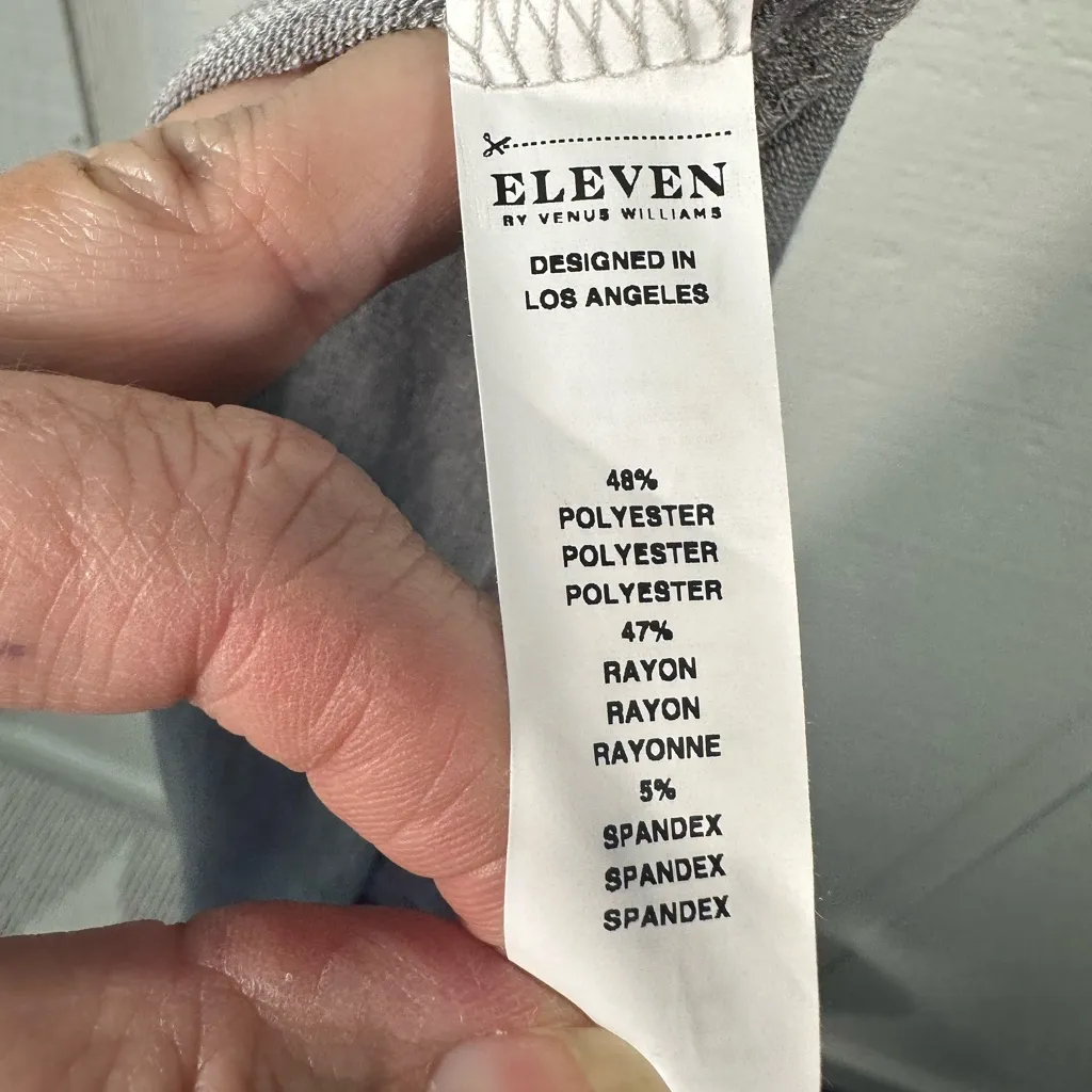 ELEVEN BY VENUS WILLIAMS Crop Pullover Size Small… - Image 10