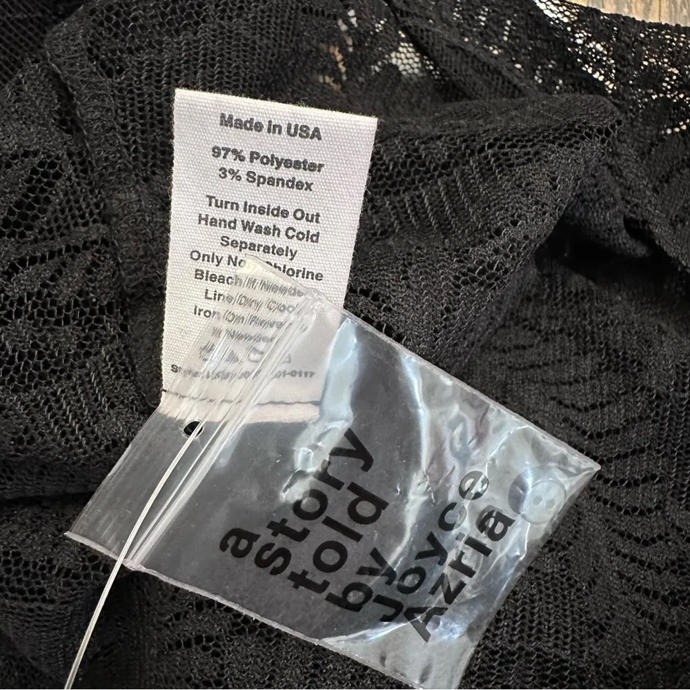 Avec Les Filles Black Lace Puff Sleeves Blouse Size Small Keyhole Back - Image 7