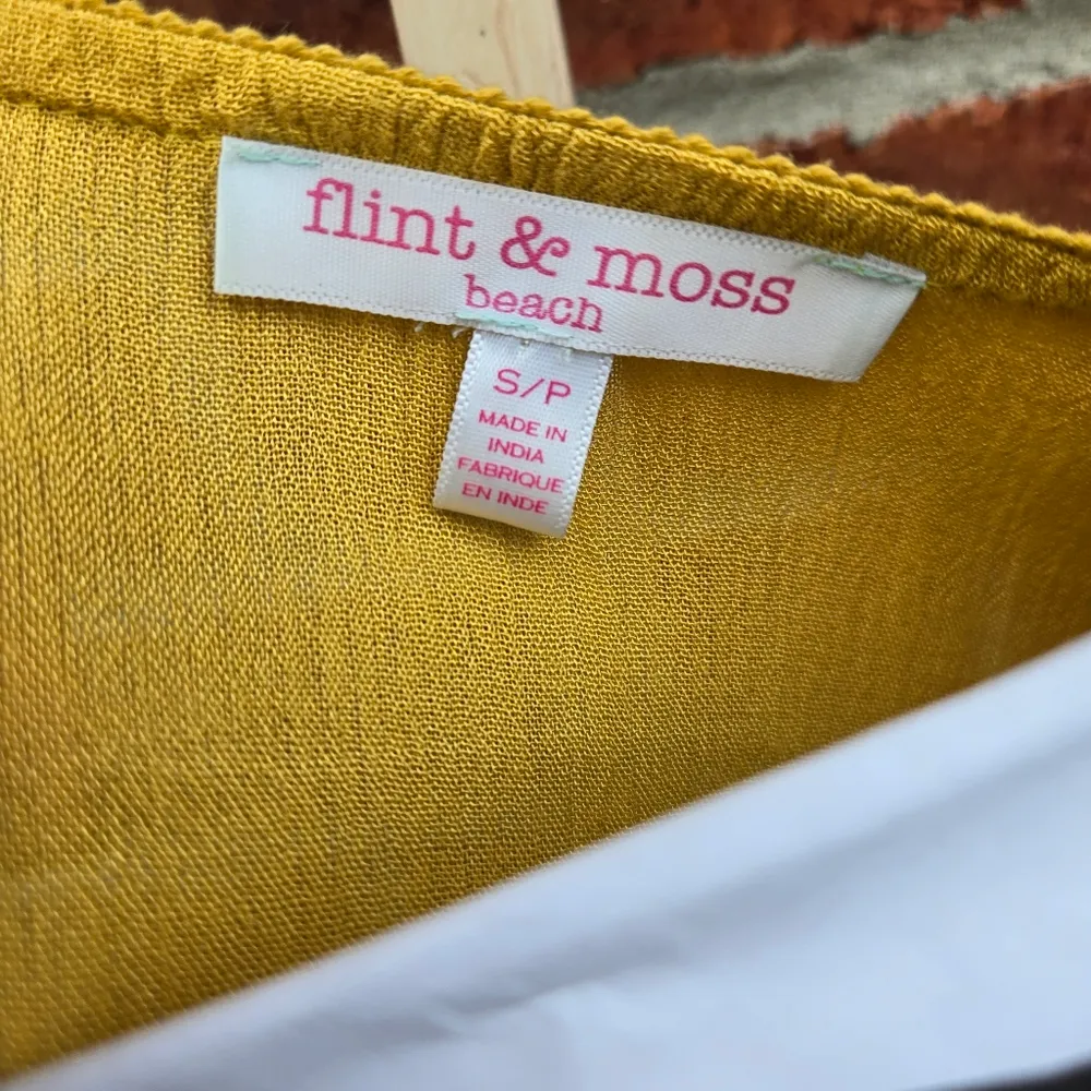 Flint Moss Beach size Small Embeoidered Swim Coverup Yellow & Blue - Image 4