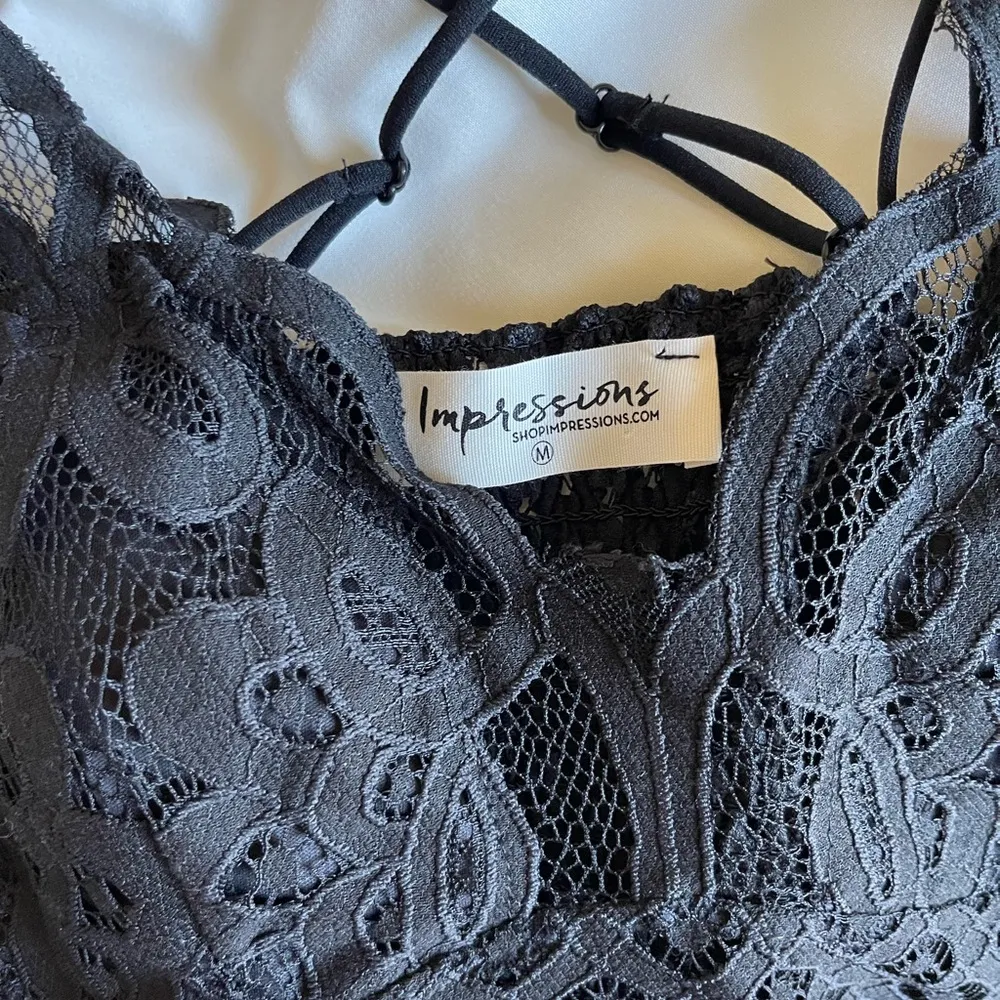 Laced black blouse. Size medium - Image 4