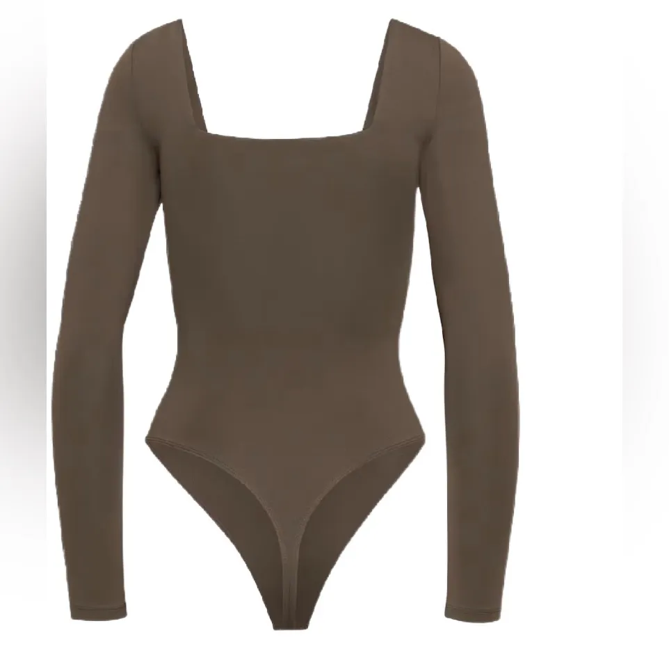 Babaton Brown Long Sleeve Bodysuit - Image 2