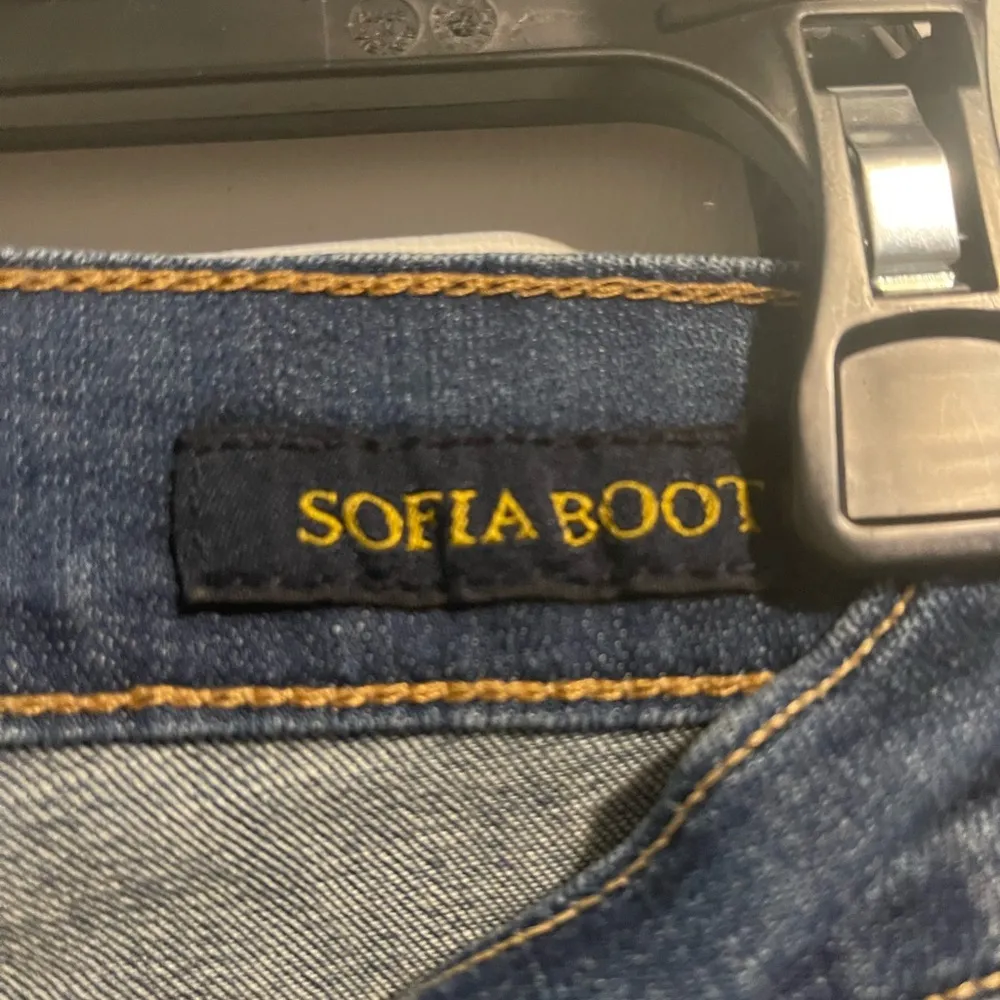 Lucky Brand Blue Boot Cut Jeans - Image 4