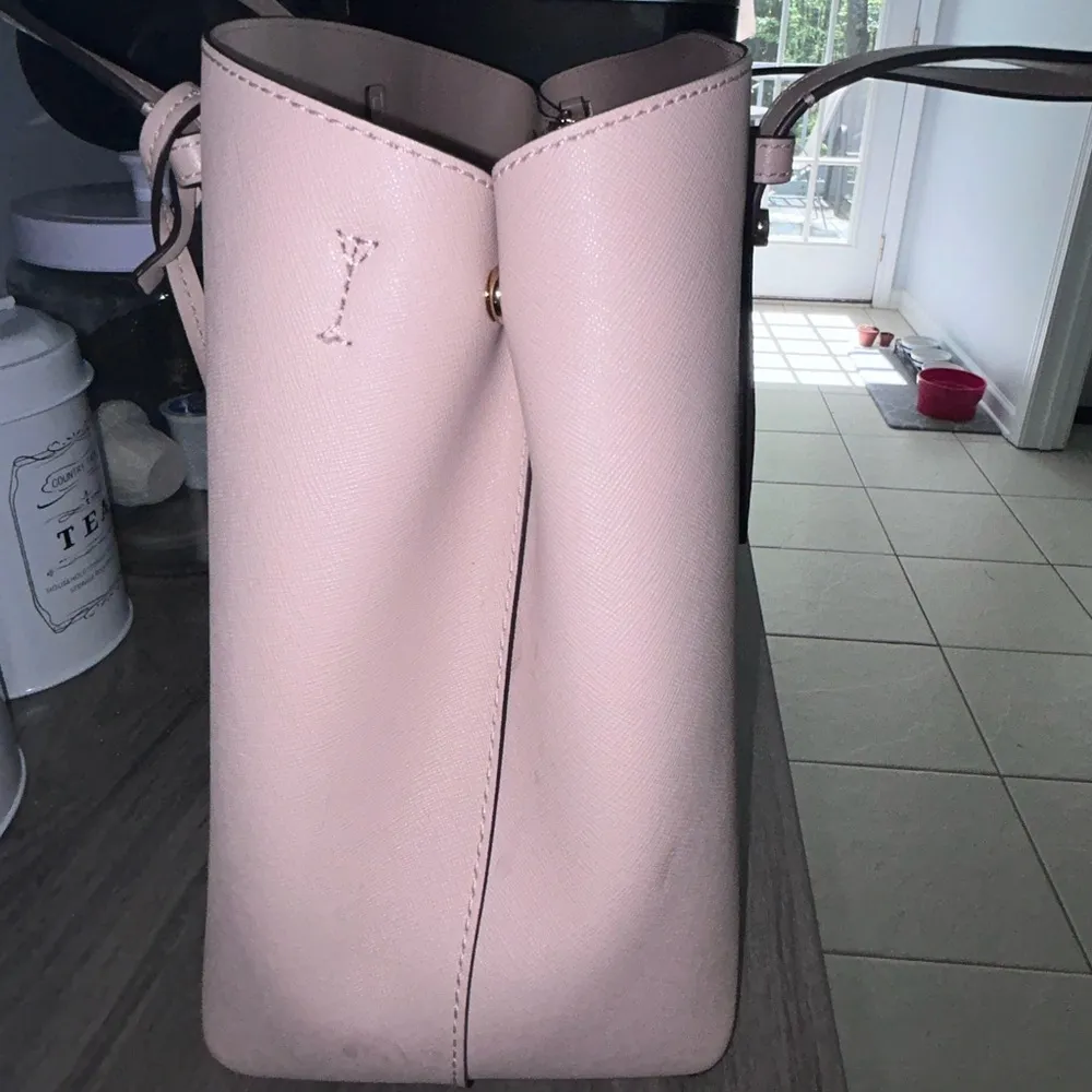 Michael Kors purse - Image 4