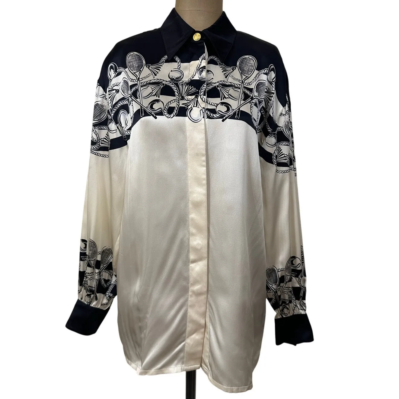 ESCADA Blouse 100% Silk Cream & Black Sport Print Button Up Long Sleeve - Image 3