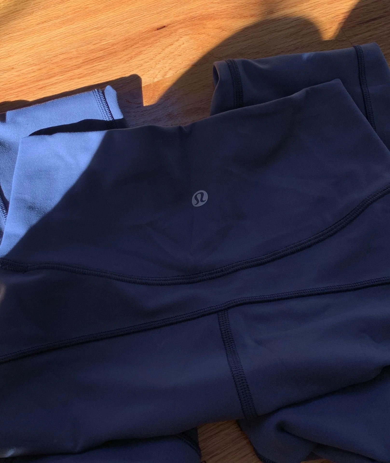 Lululemon purple  leggings - Image 5