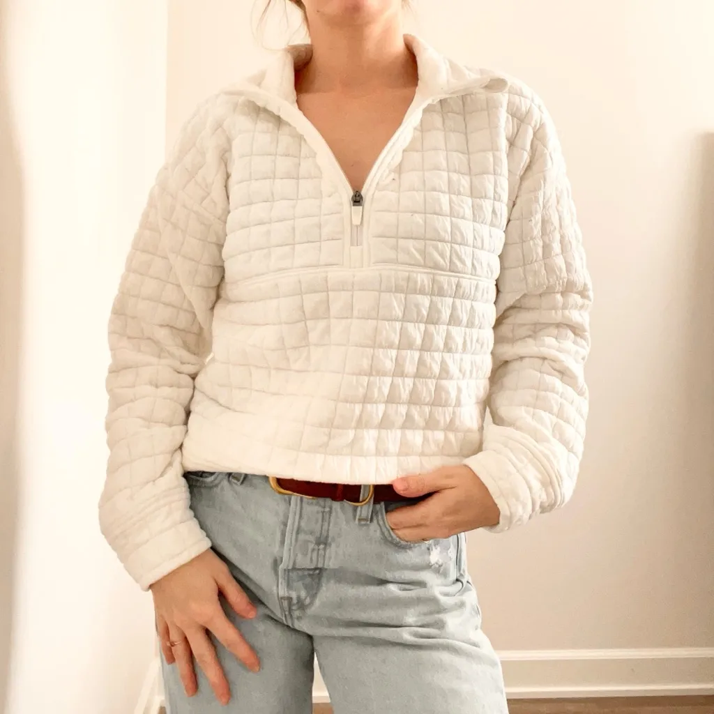 Xersion White Quilted Sweatshirt - Image 2