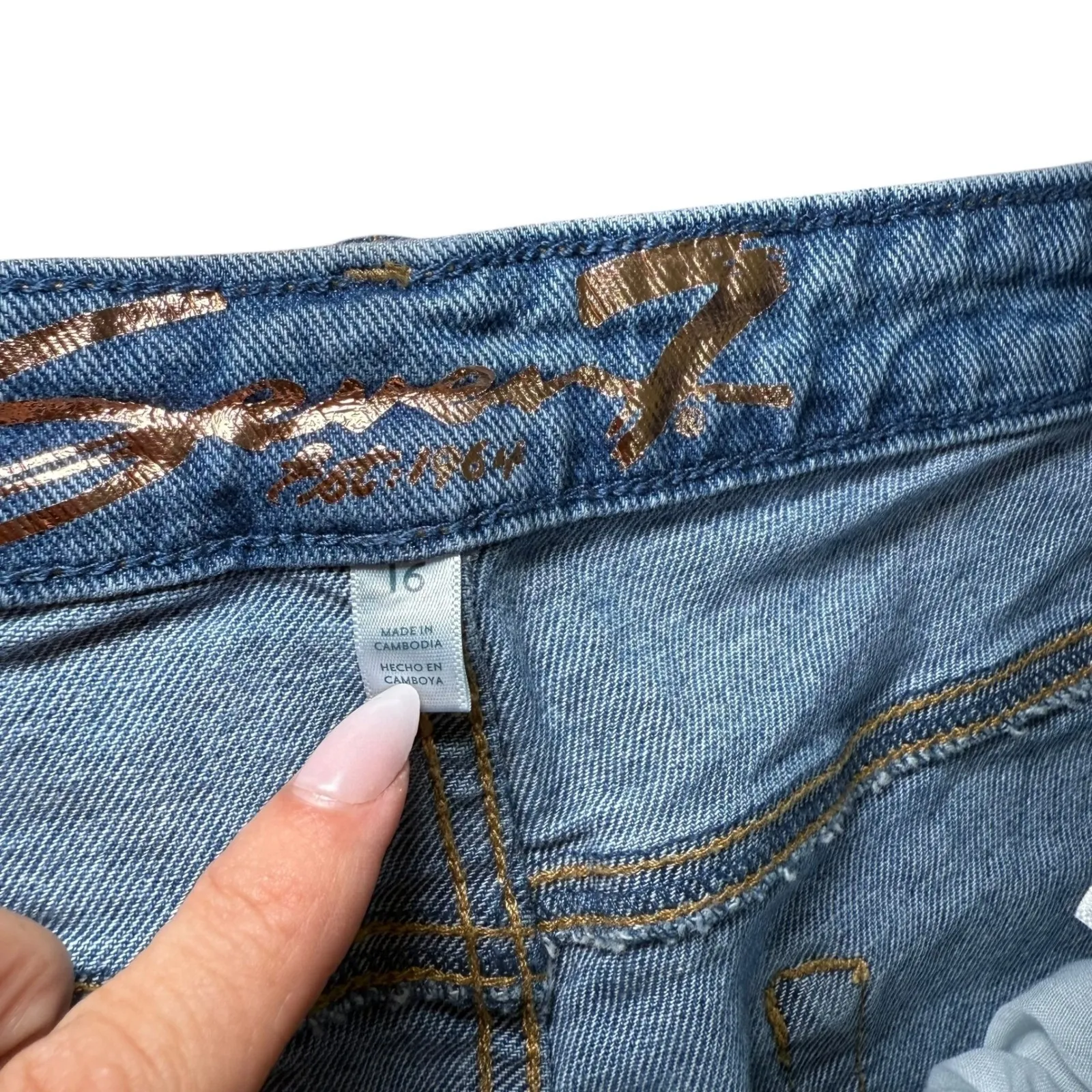 Seven7 Women's Slim Flare Leg Distressed Denim Jeans Light Wash Size 16‎ - Image 3