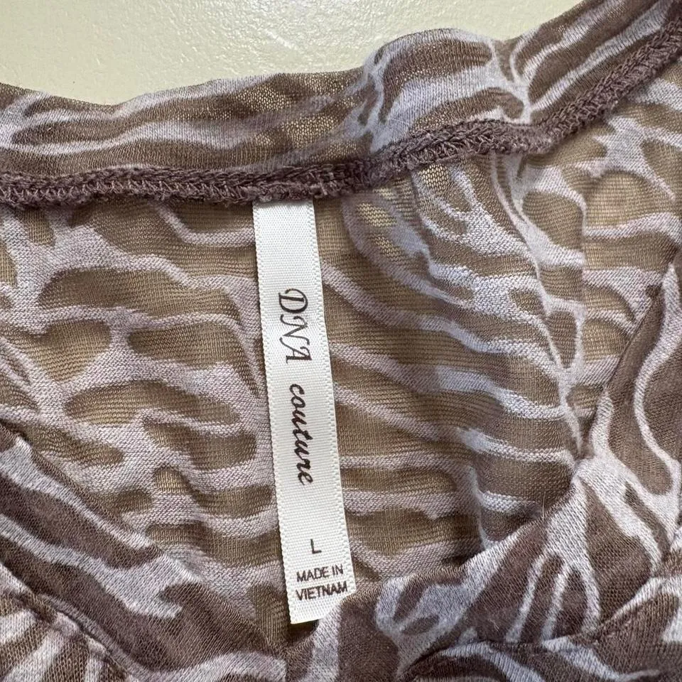 Vintage Y2K Women's L Burnout Animal Print Sheer Long Sleeve Layering Top Size L - Image 4