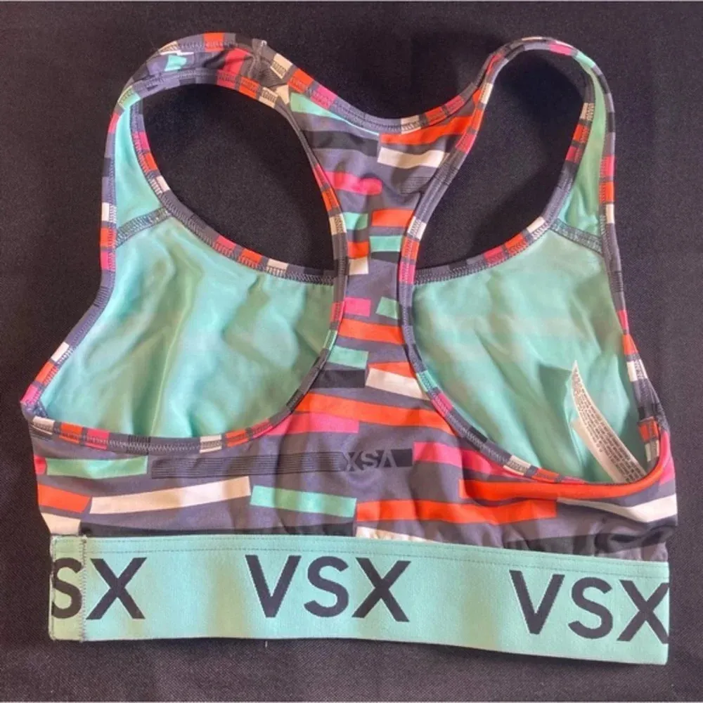 Victoria’s Secret (Victoria Sport) Sports Bra‎ Size Small No Pads - Image 2