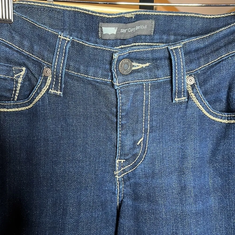 Levi’s 529 Curvy Bootcut Dark Blue Jeans Size 29 - Image 2