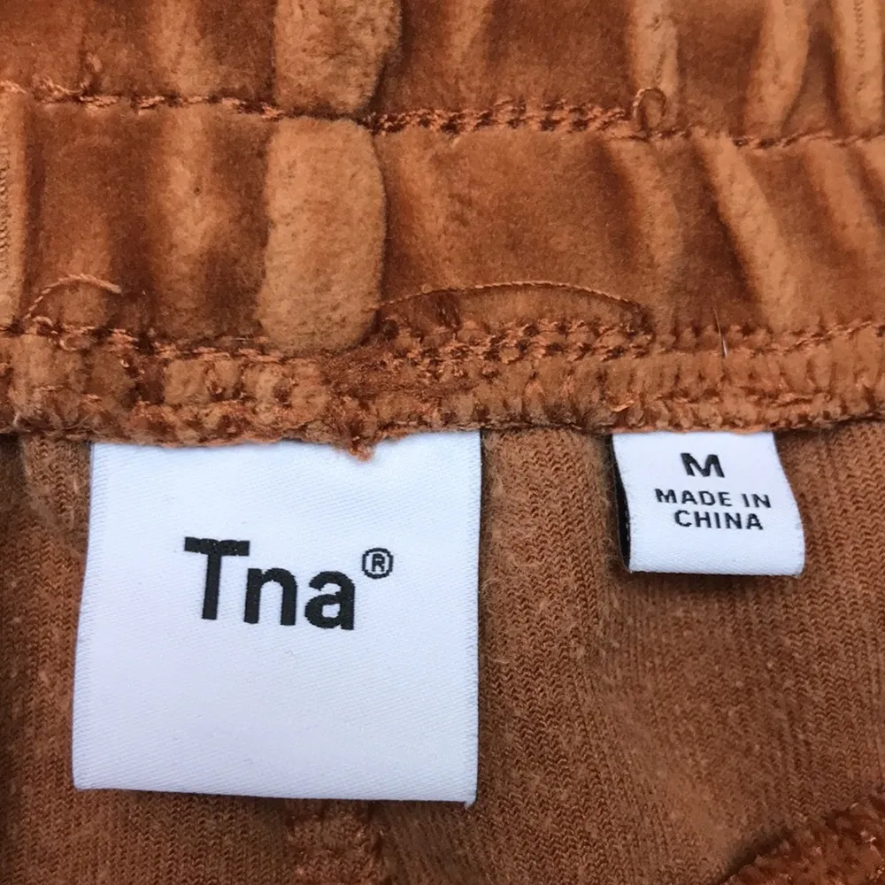 Aritzia Tna Women’s Athleisure Velour Brown Drawstring Waist Jogger Pants Size M - Image 8