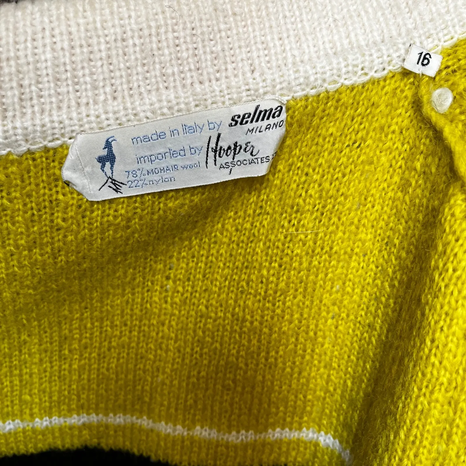 Vintage 1960s Selma Milano Mohair Plaid‎ Cardigan Sweater Yellow Black Large - Image 8