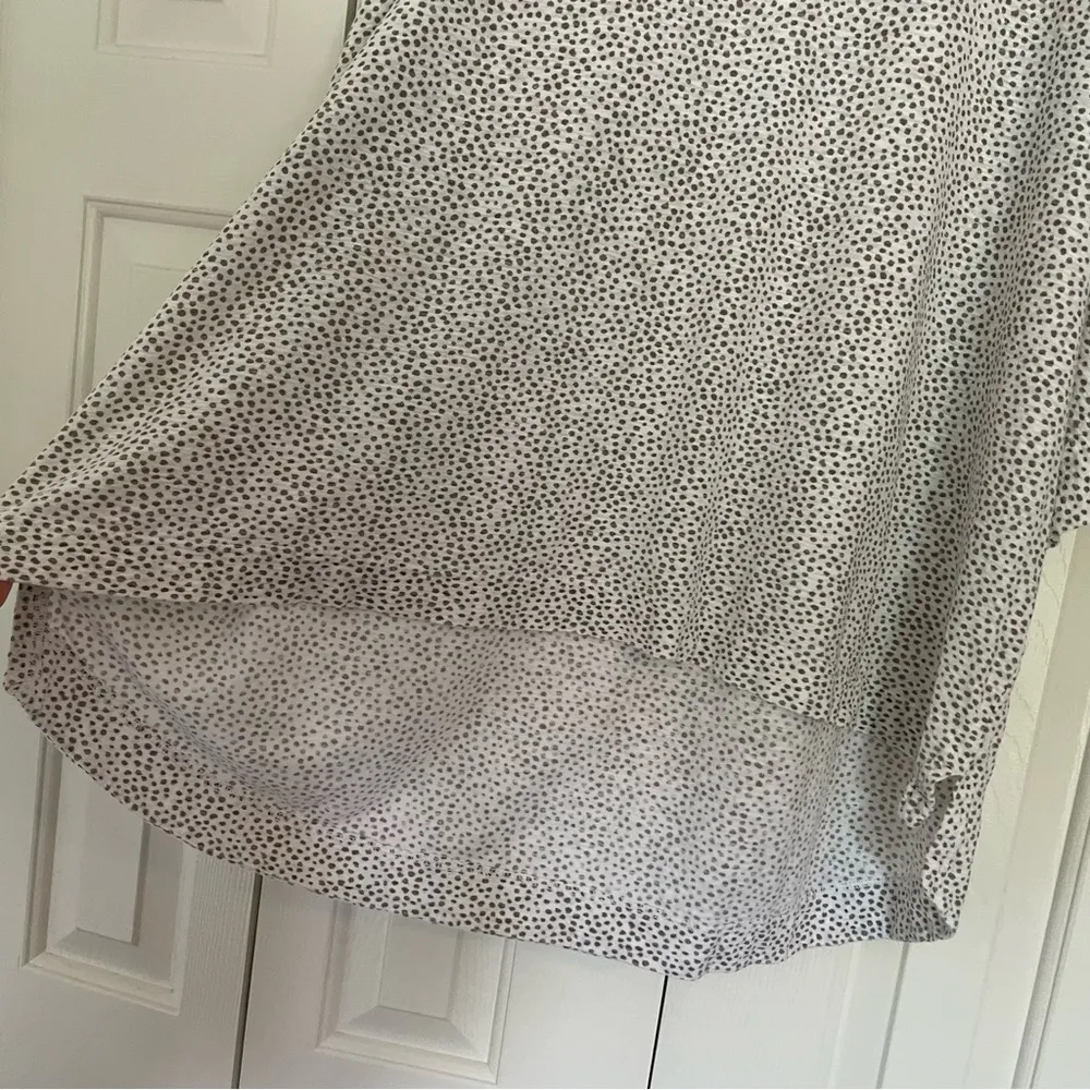 Cut loose Dot Print Oversized High Low Top One Size Cotton Linen Blend White - Image 4