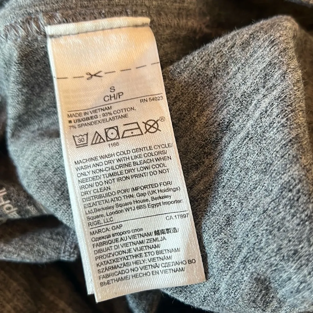 Grey Gap fit athletic Leggings - Image 3