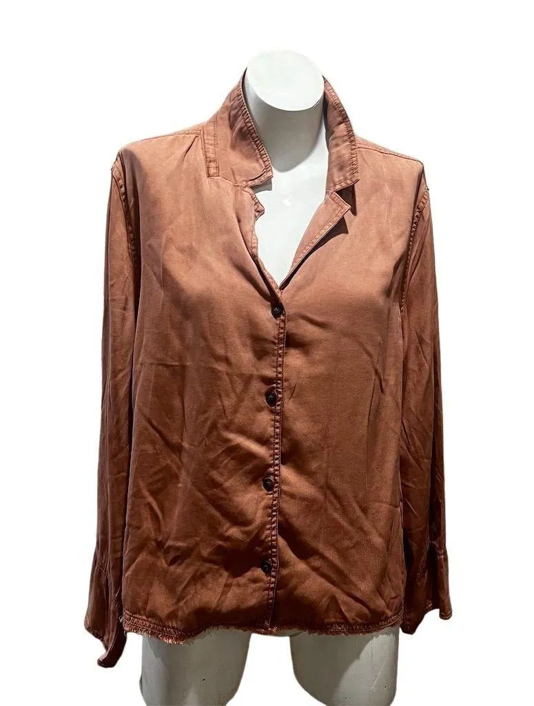 C&C California Women's Pink Chambray Button-Up Top XL Long Sleeve Collared - Image 1