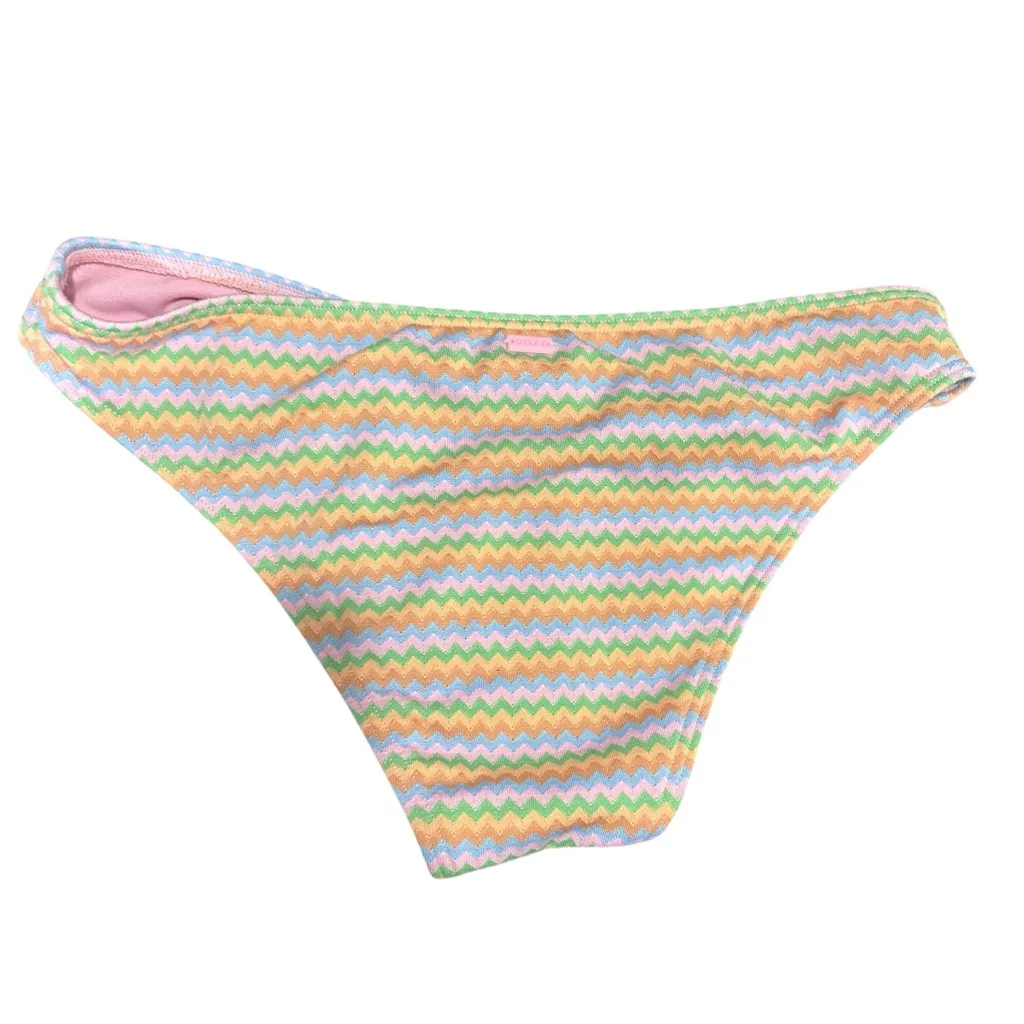Roxy Pastel Zigzag‎ Bikini Bottom Size Medium - Image 2