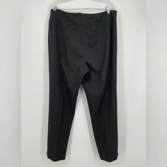 Saks Fifth Avenue Real Clothes, Grey Slacks, side zipper,‎ size 16 - Image 3