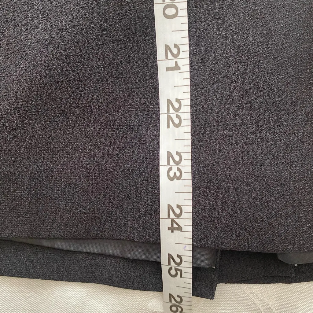 Kasper Classic Black Pencil Skirt Size 4p - Image 2