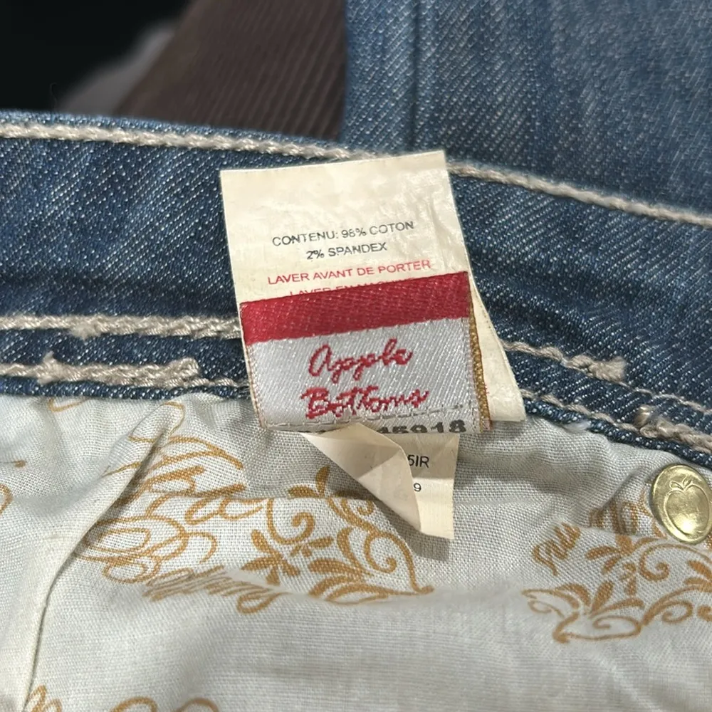 Apple Bottoms Jeans. “sweet to the core” - Image 7