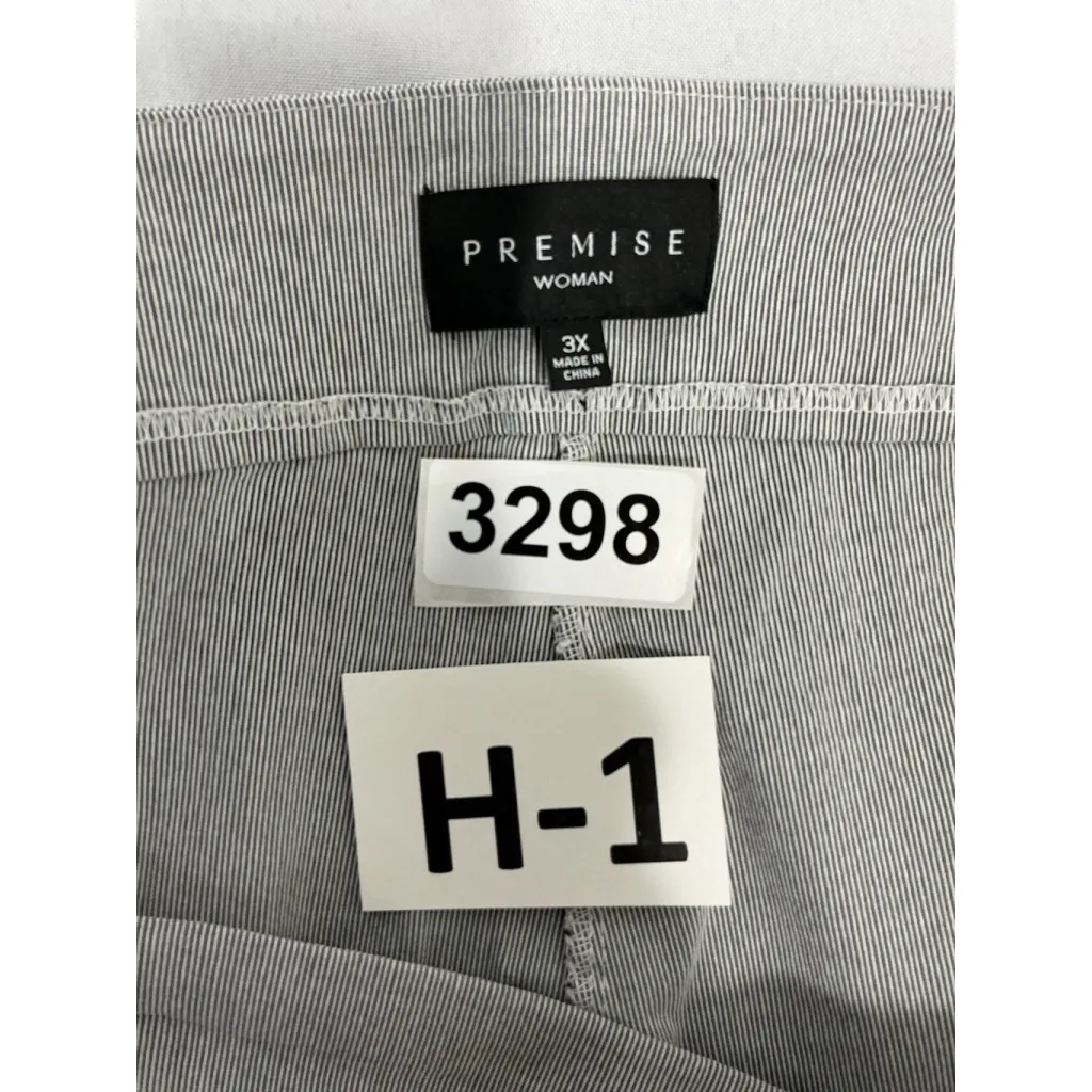 Womans Premise Size 3x Blue White Pin Stripe Pull On Stretch Crop Pants - Image 3