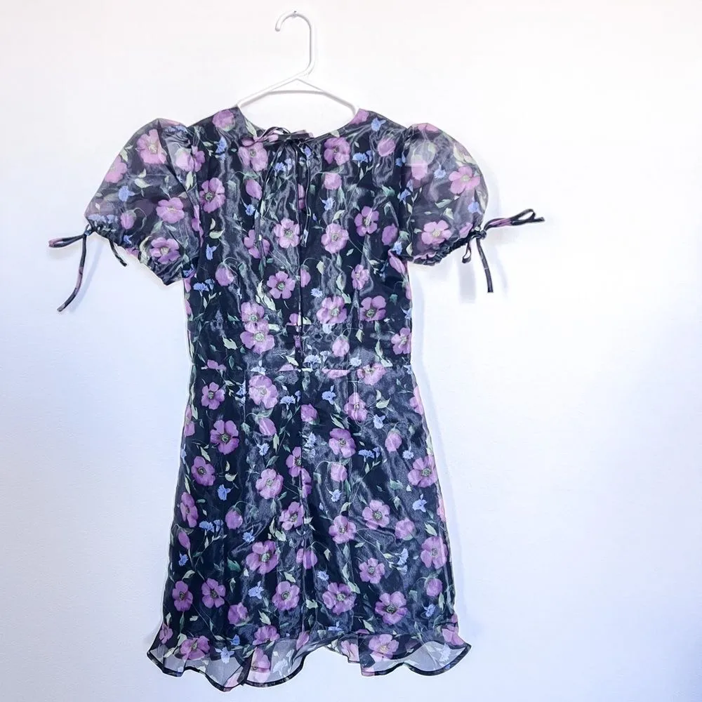 Forever 21 Women's Black Floral Mini Dress with Bell Sleeves size Small‎ - Image 2