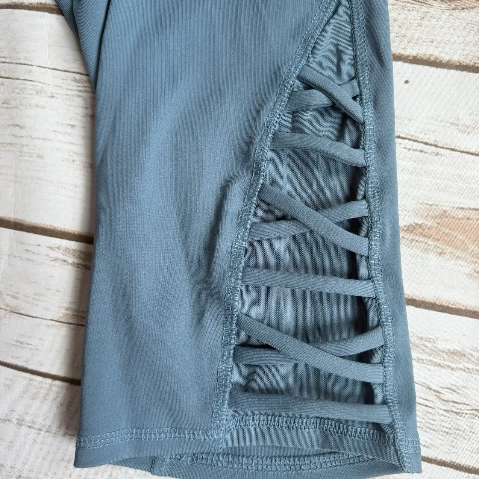 New Livi Lane Bryant Capri Leggings Plus Women 18 20 Compression 21" Inseam Blue - Image 6