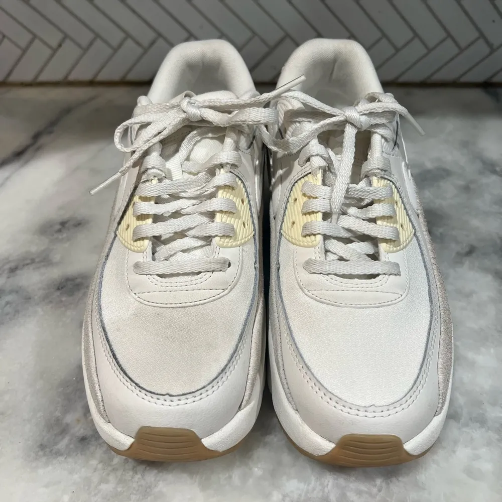 Nike Air Max 90 LV8 Sail Light Orewood Women Platform Shoes FD4328-100 9.5 - Image 3