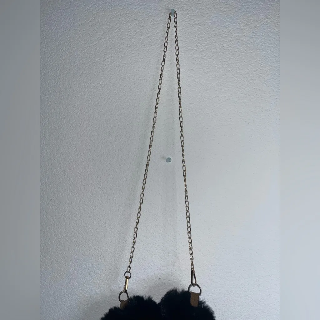 Fuzzy Black Heart Shaped Faux Fur Crossbody Chain Bag Fashion Purse NWOT 9” Wide - Image 8