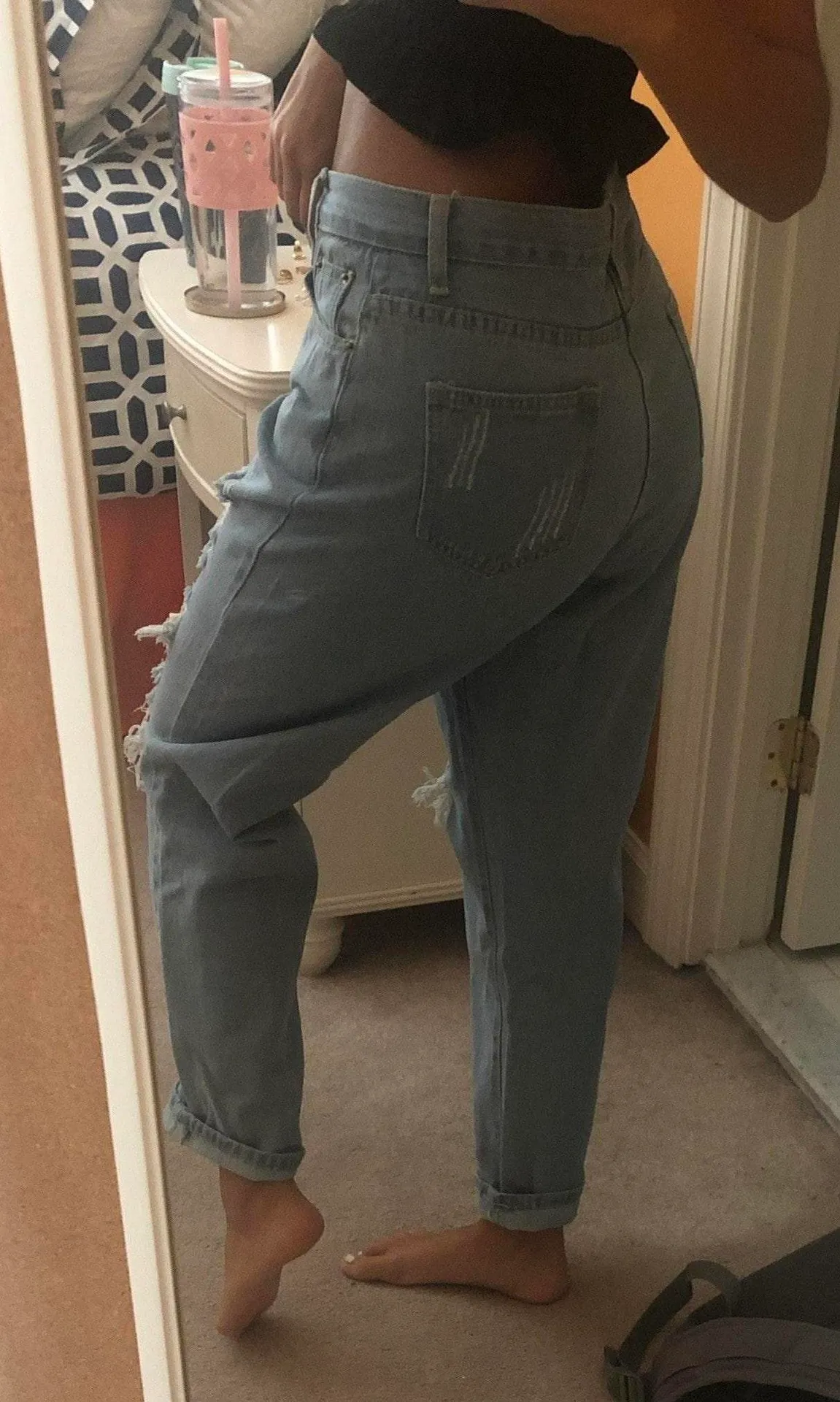 SheIn High Waisted Jeans - Image 2